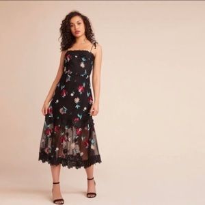 NWT BB DAKOTA RSVP Black Floral Lace Midi Dress 4